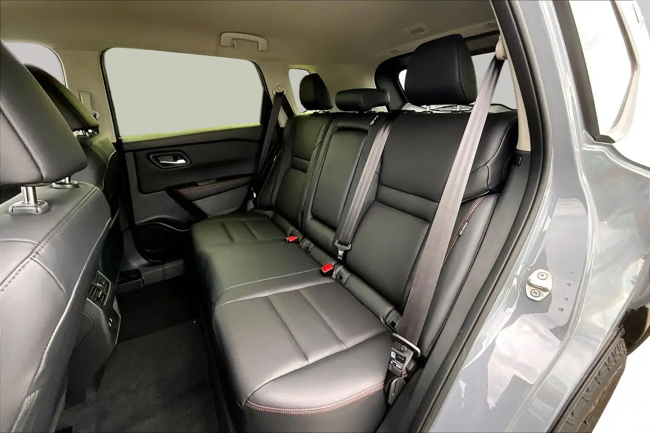 Nissan Rogue photo Nissan Rogue