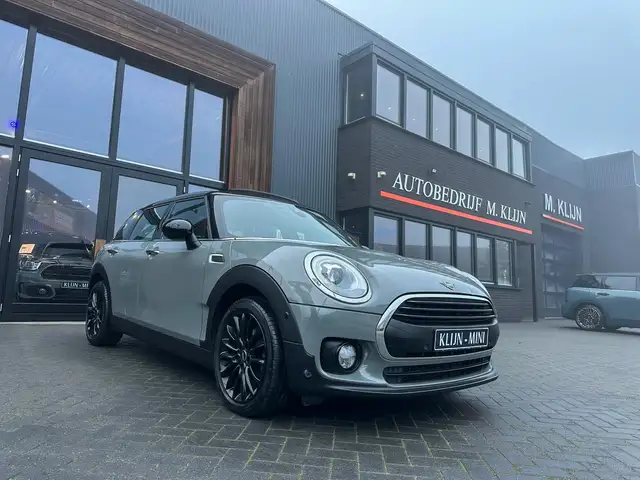 MINI One Clubman Mini 1.5 Pepper Serious Business Ned auto/Aut Nard
