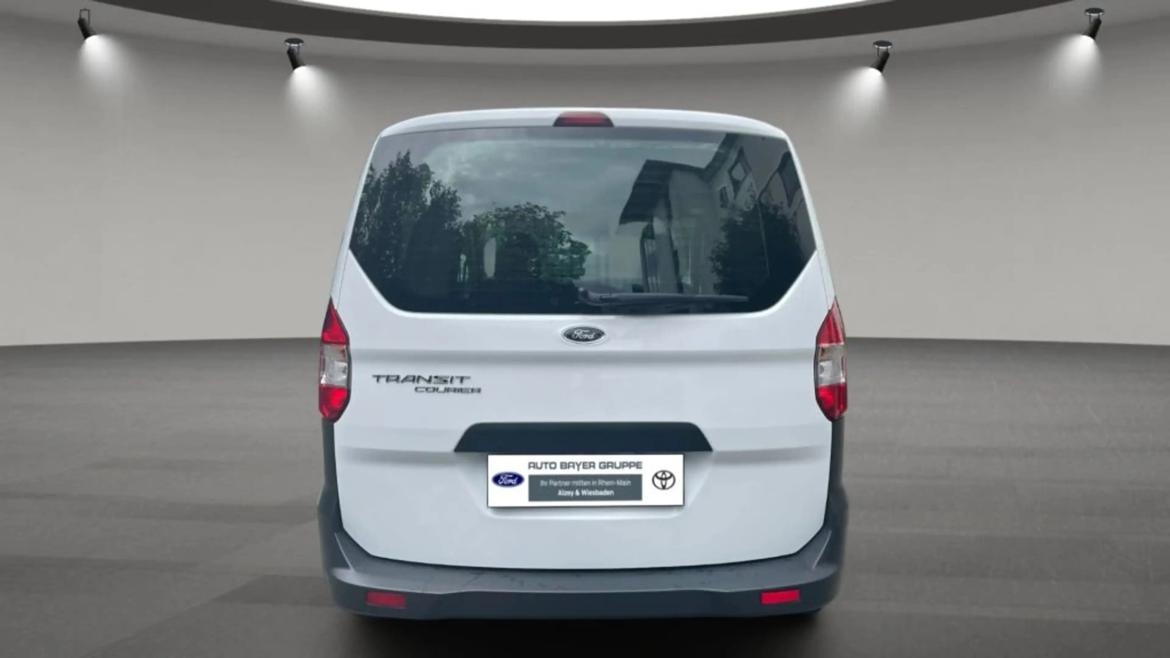 Ford Transit Courier S&S Trend — photo 4