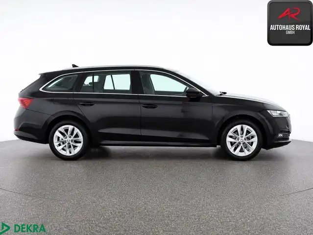 Skoda Octavia view 6