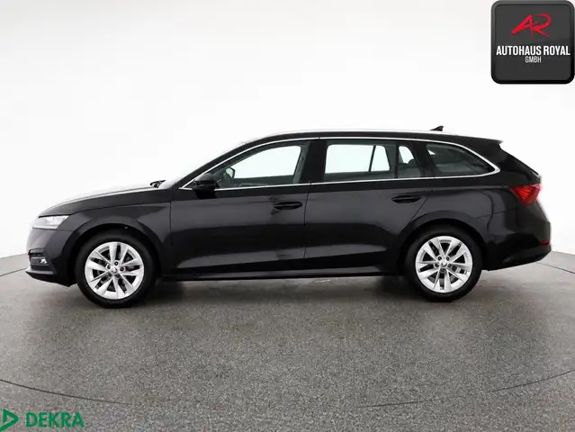 Skoda Octavia view 2