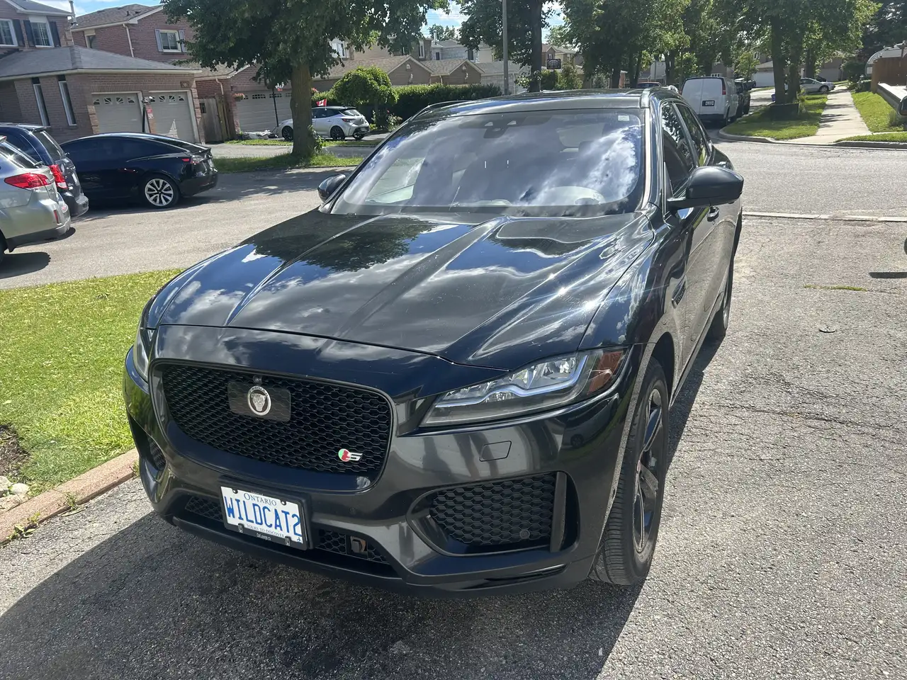  r F-Pace