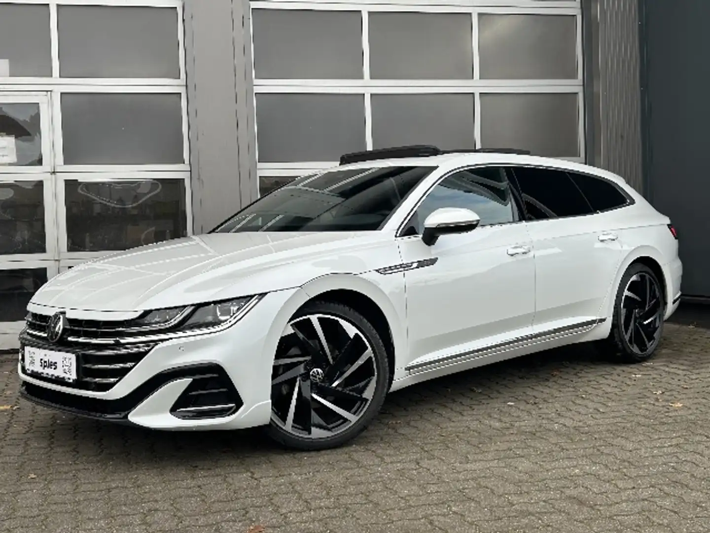 Volkswagen Arteon Shooting Brake R-Line AHK Leder IQ.Light Wit - 1