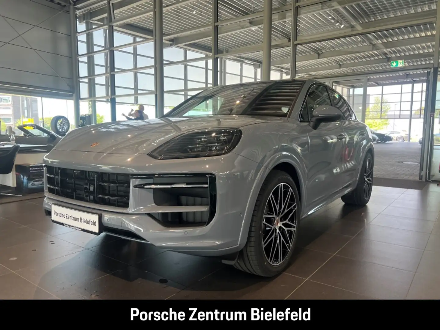 Porsche Cayenne S Coupe LED-Matrix InnoDrive Sportabgas Grau - 1