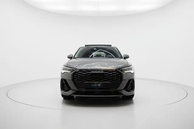 Audi Q3 view 2