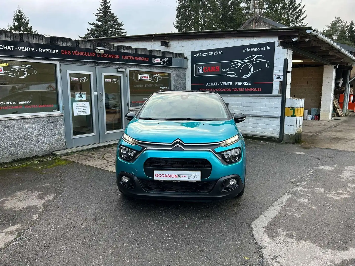 Citroen C3 1.2 ESSENCE LED XENON NAVIGATION Noir - 2