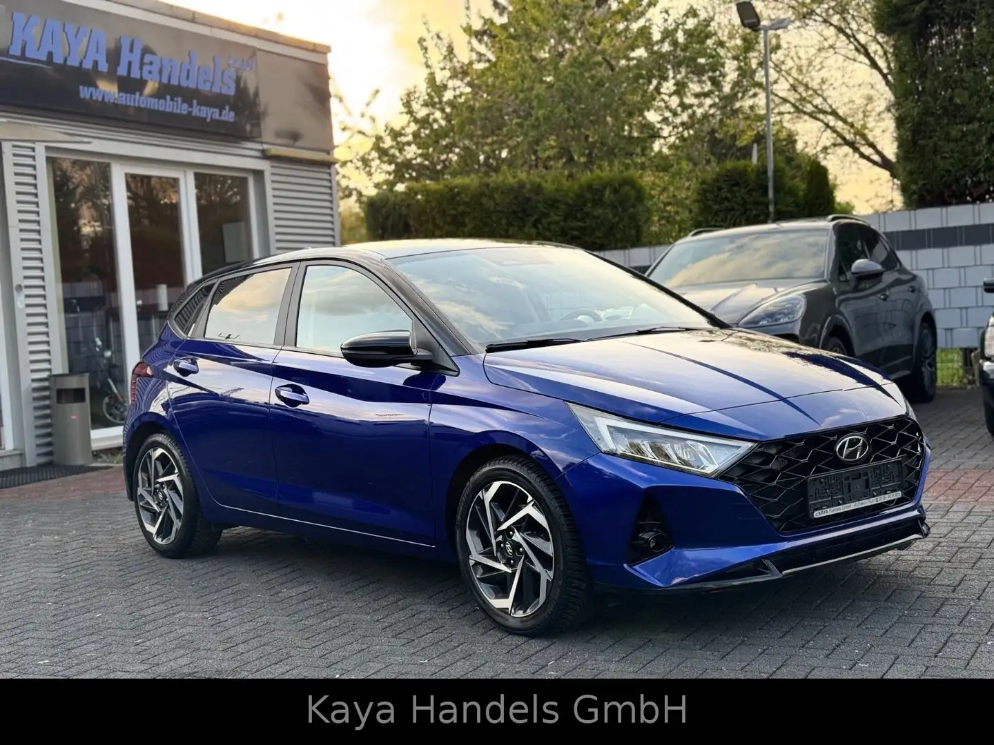 Hyundai i20 Intro Edition Navi/Kamera/Virtual Cockpit Černá - 1