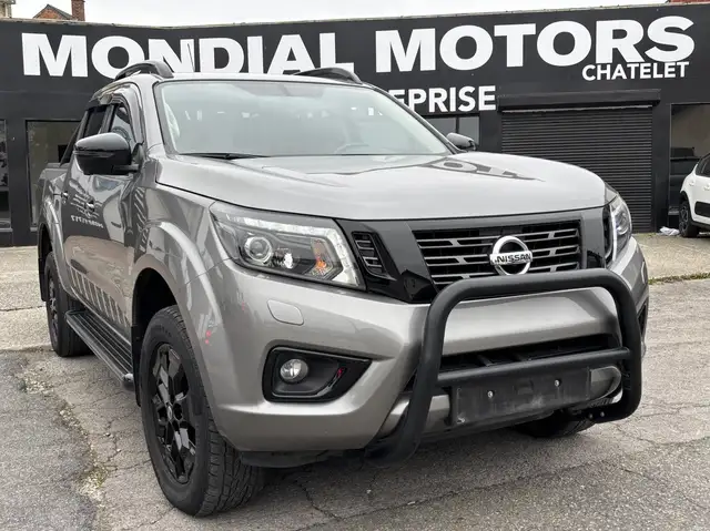 Nissan NP300 2.3 dCi 4WD 190 CV N-GUARD BOITE-AUTO TVAC