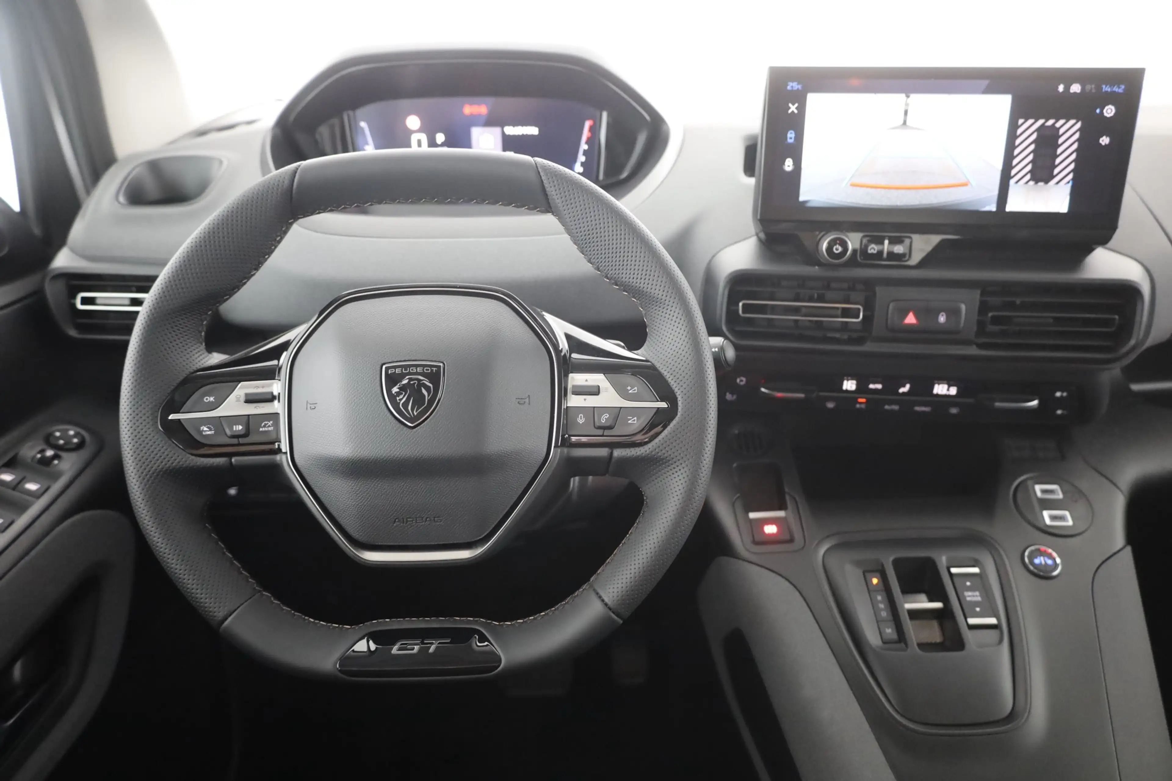 Peugeot Rifter GT 1.5 BlueHDi 130 Aut LED ACC Kamera — photo 10