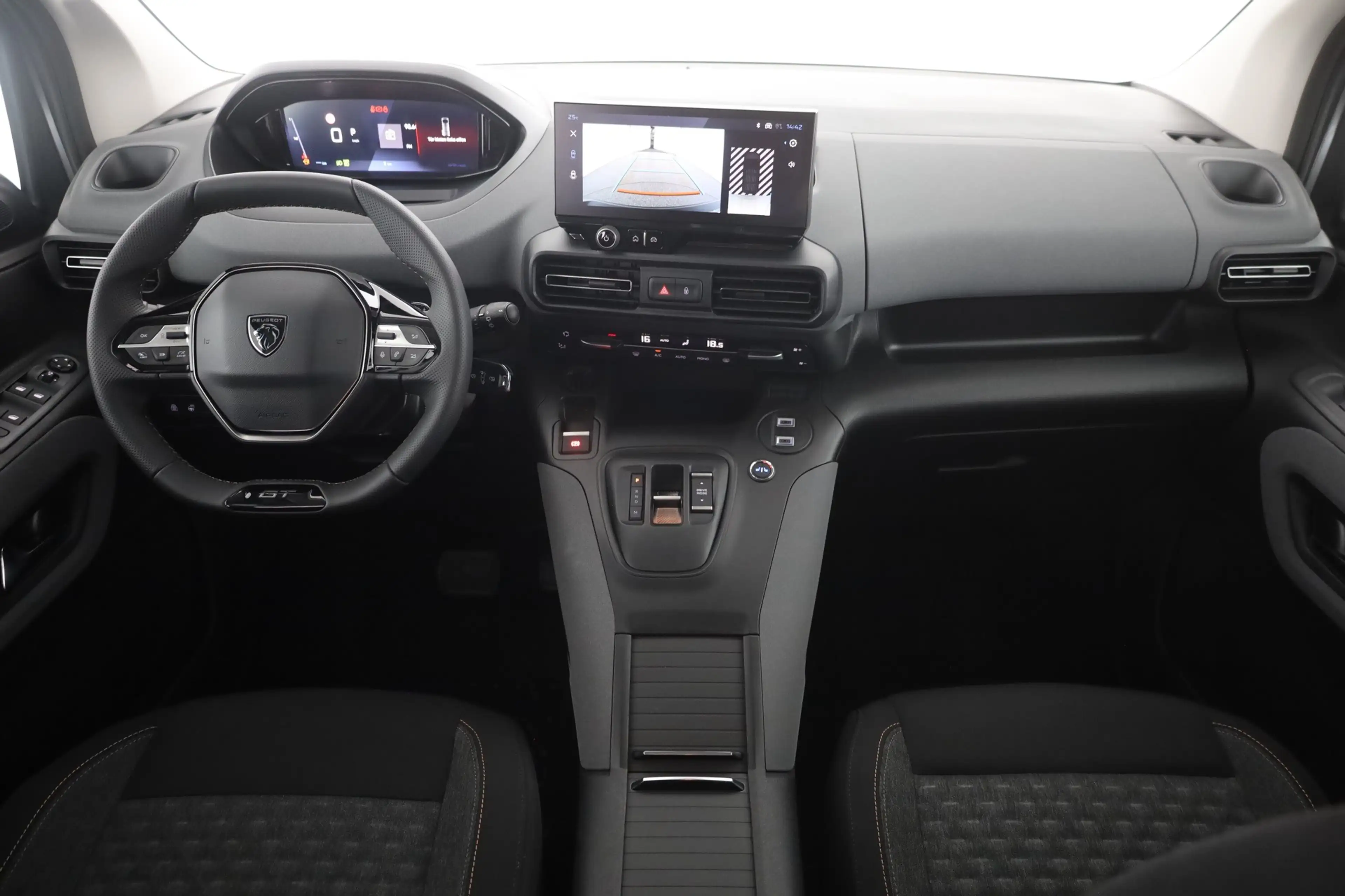 Peugeot Rifter GT 1.5 BlueHDi 130 Aut LED ACC Kamera — photo 9