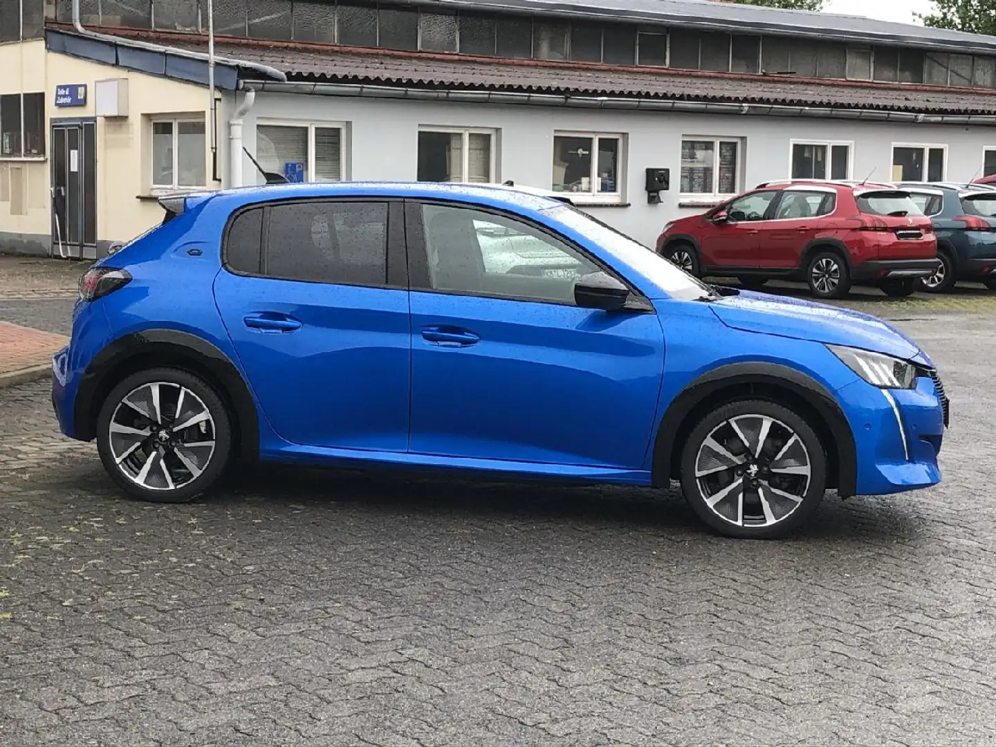 Peugeot e-208 e- GT - 2