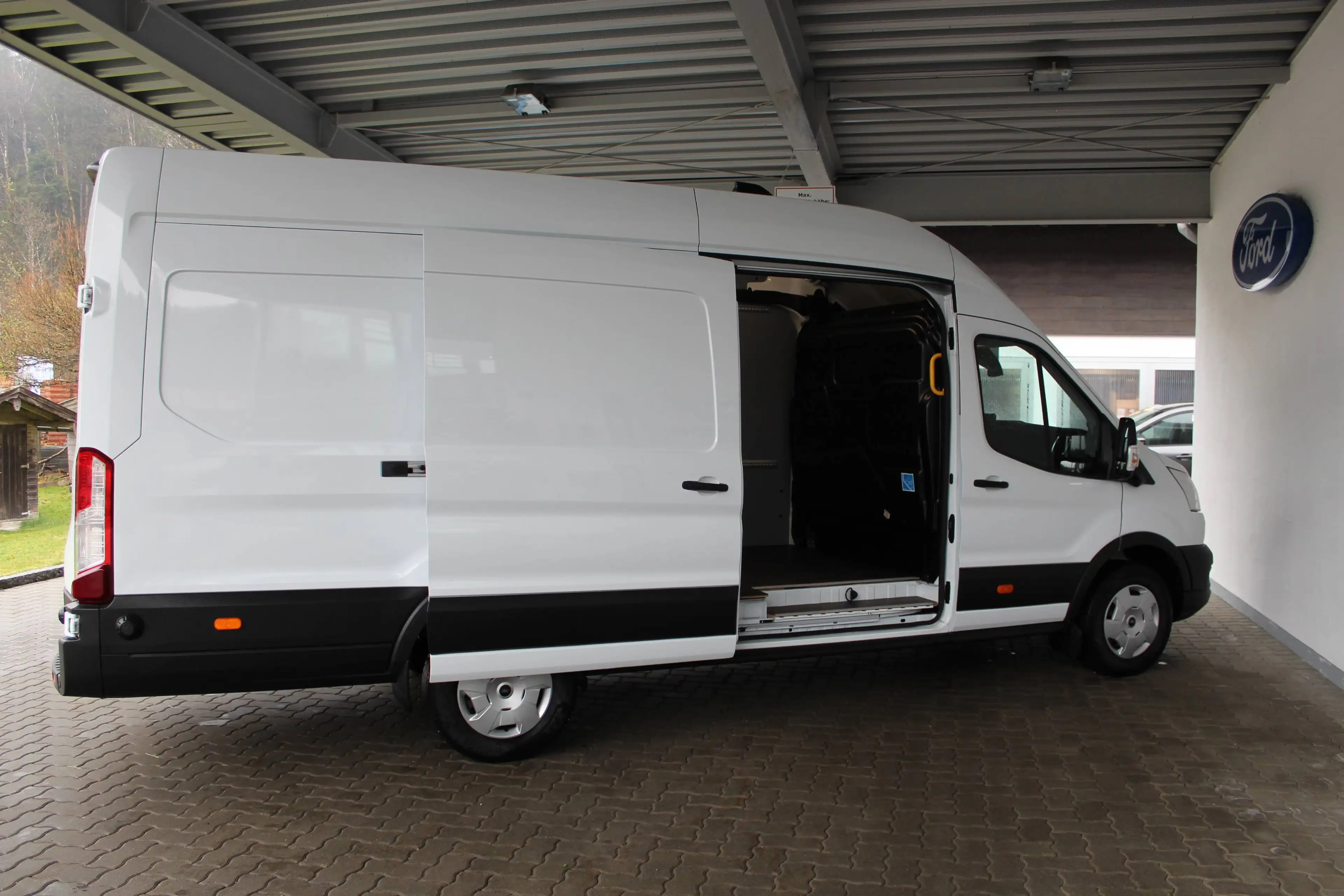 Ford Transit Trend 350 L4H3 Expressline,Navi,Touch,360°,PDC,LED — photo 2