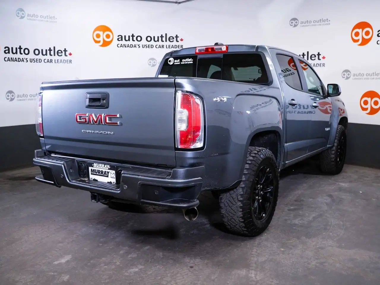 GMC Canyon снимка GMC Canyon