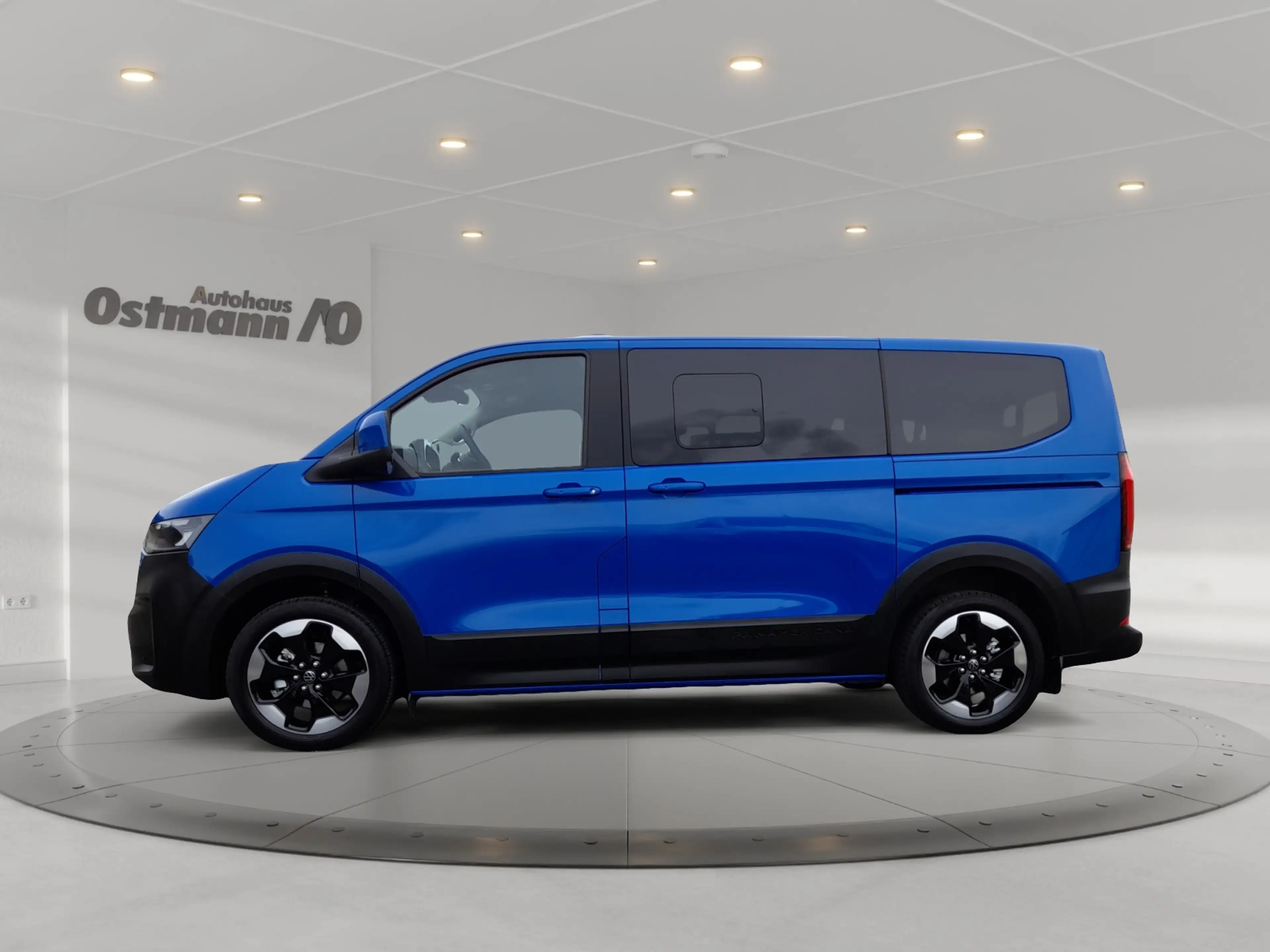 Volkswagen T7 Caravelle e-Caravelle Kessy Navi AHK 9Sitzer 19er Alu — photo 2
