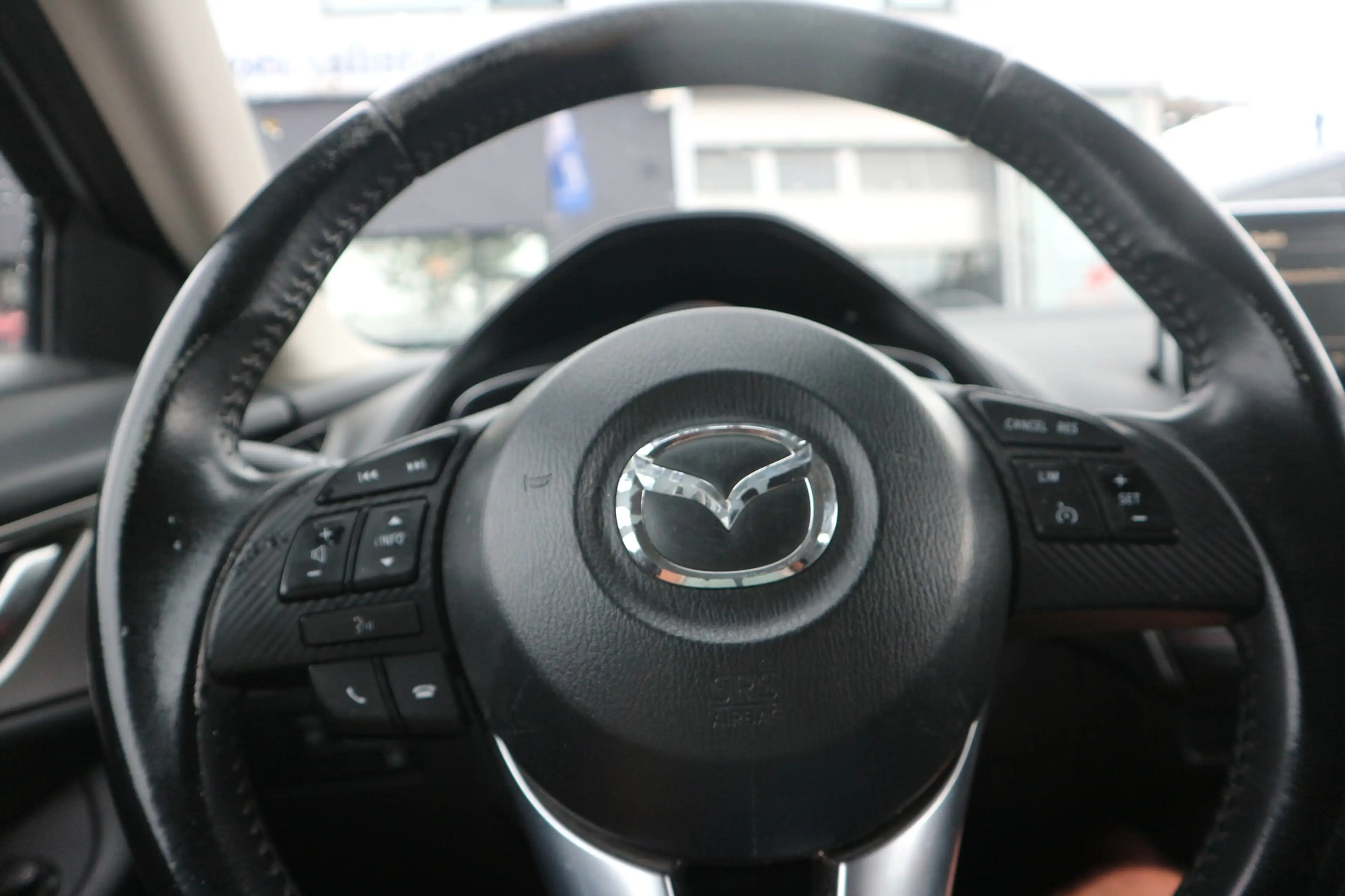 Mazda CX-3 1.5 SkyActiv-D 105 GT-M — photo 11