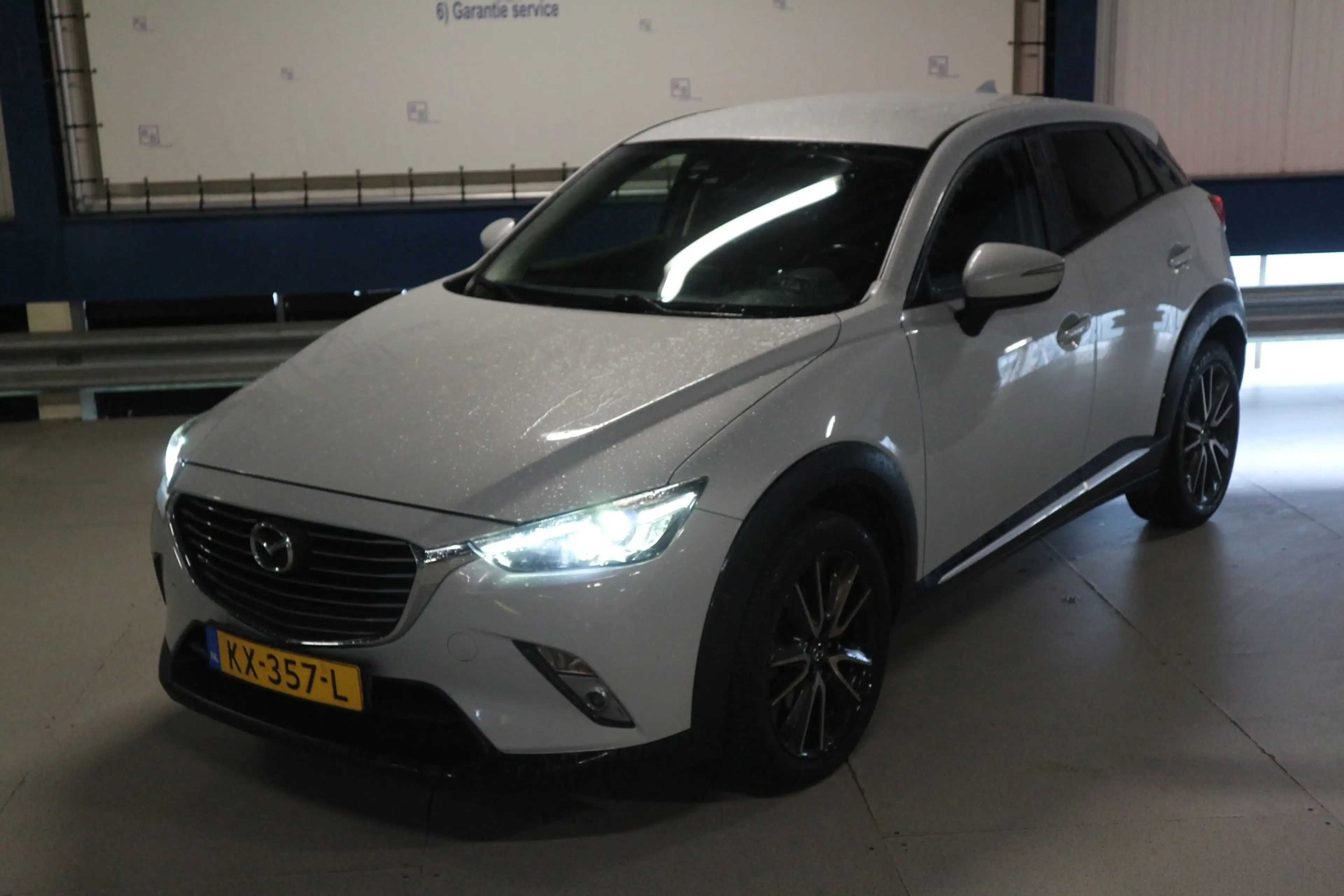 Mazda CX-3 1.5 SkyActiv-D 105 GT-M — photo 9