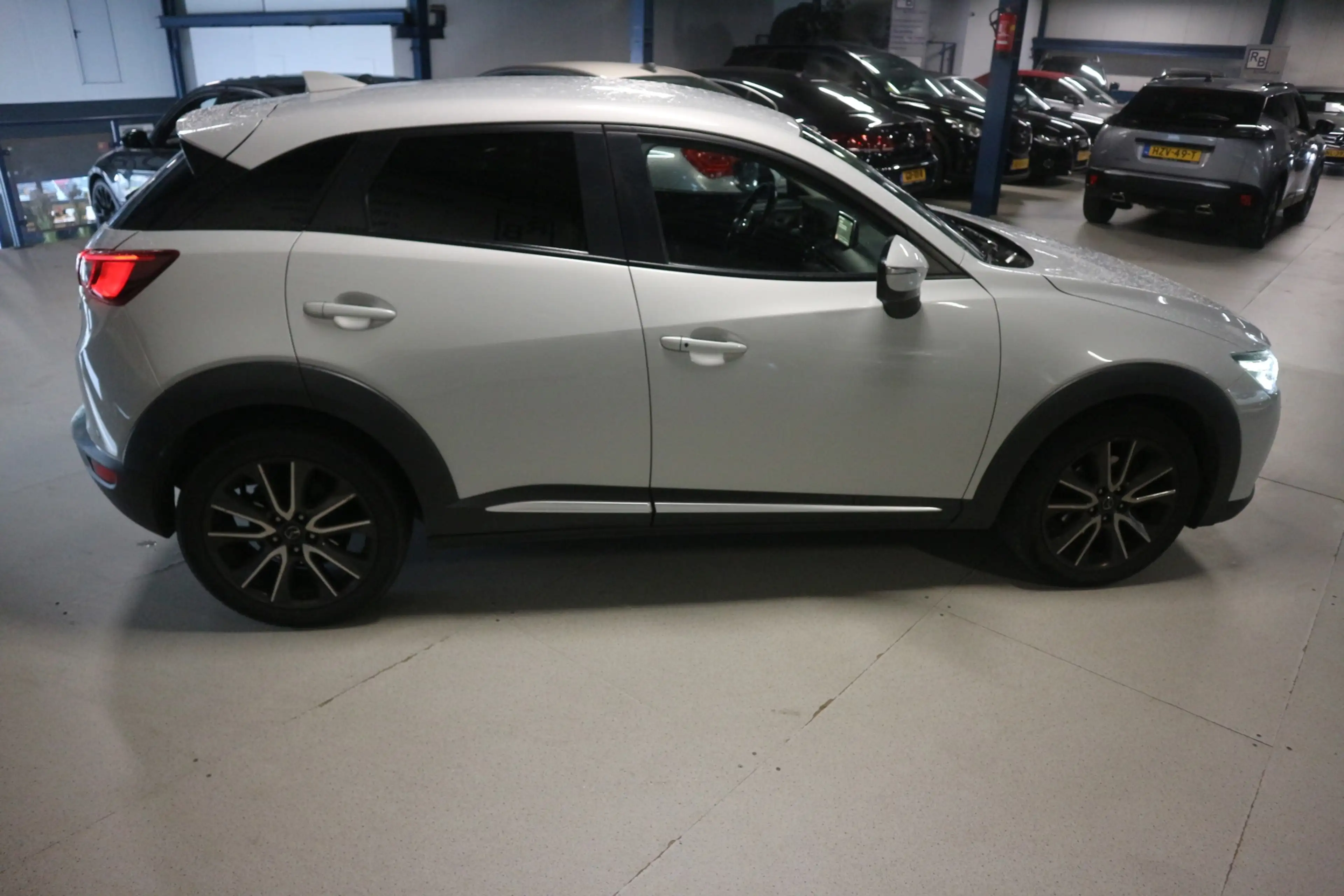 Mazda CX-3 1.5 SkyActiv-D 105 GT-M — photo 7