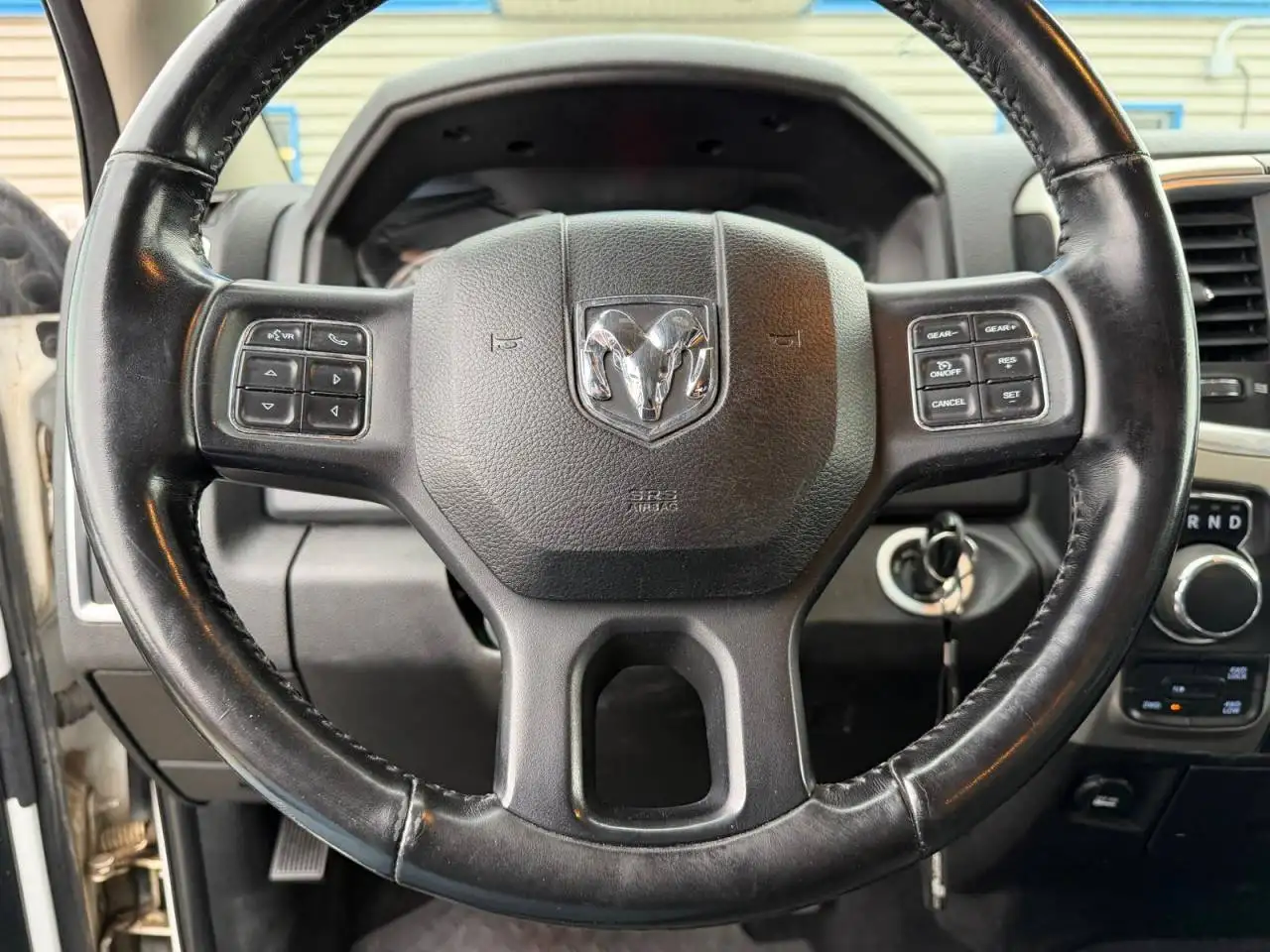 RAM 1500 снимка RAM 1500