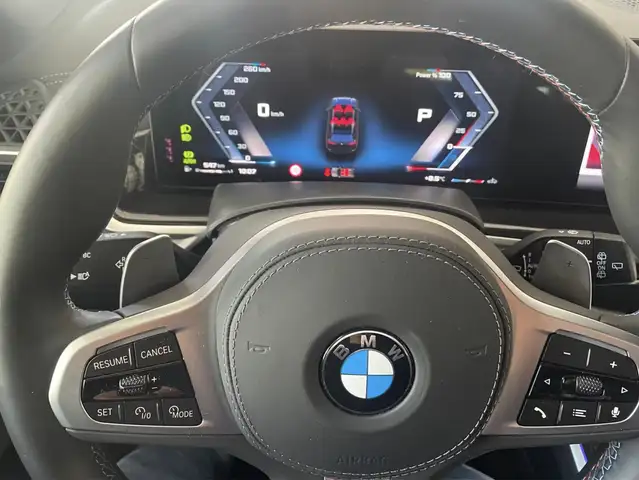 BMW X5 view 7