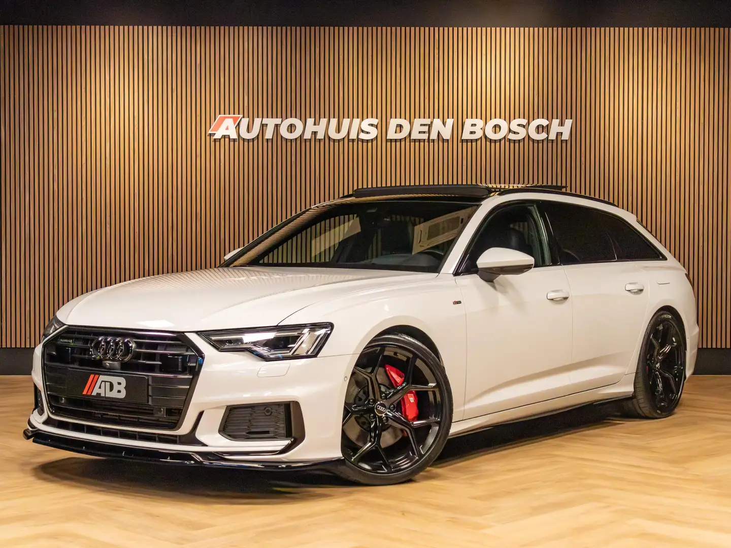 Audi A6 Avant 55 TFSI e Quattro S Line Competition 367PK Bianco - 1