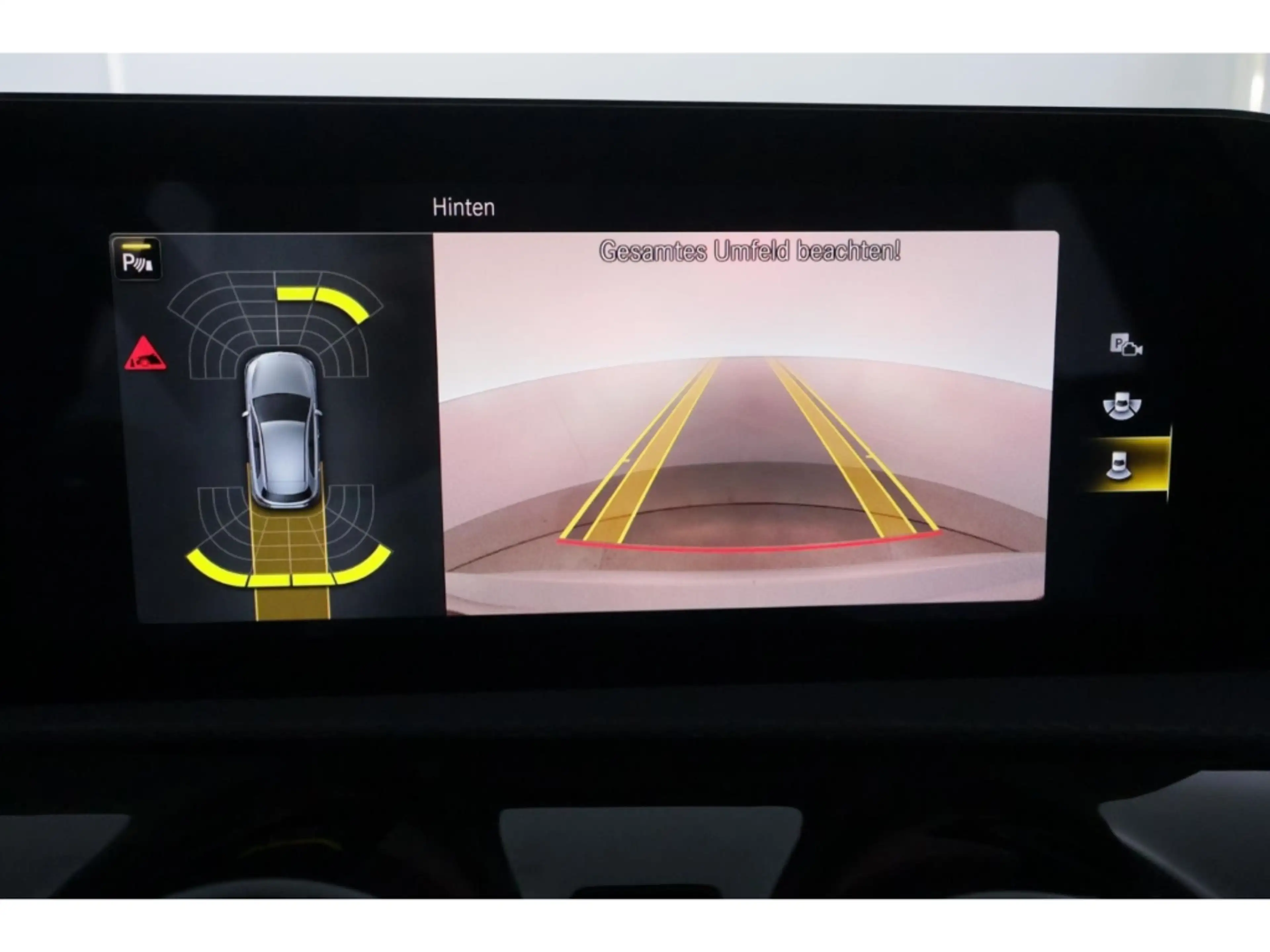 Mercedes-Benz A 220 d 4Matic 8G-DCT AMG Line+LED+NAVI+HUD+TEMPO — photo 19