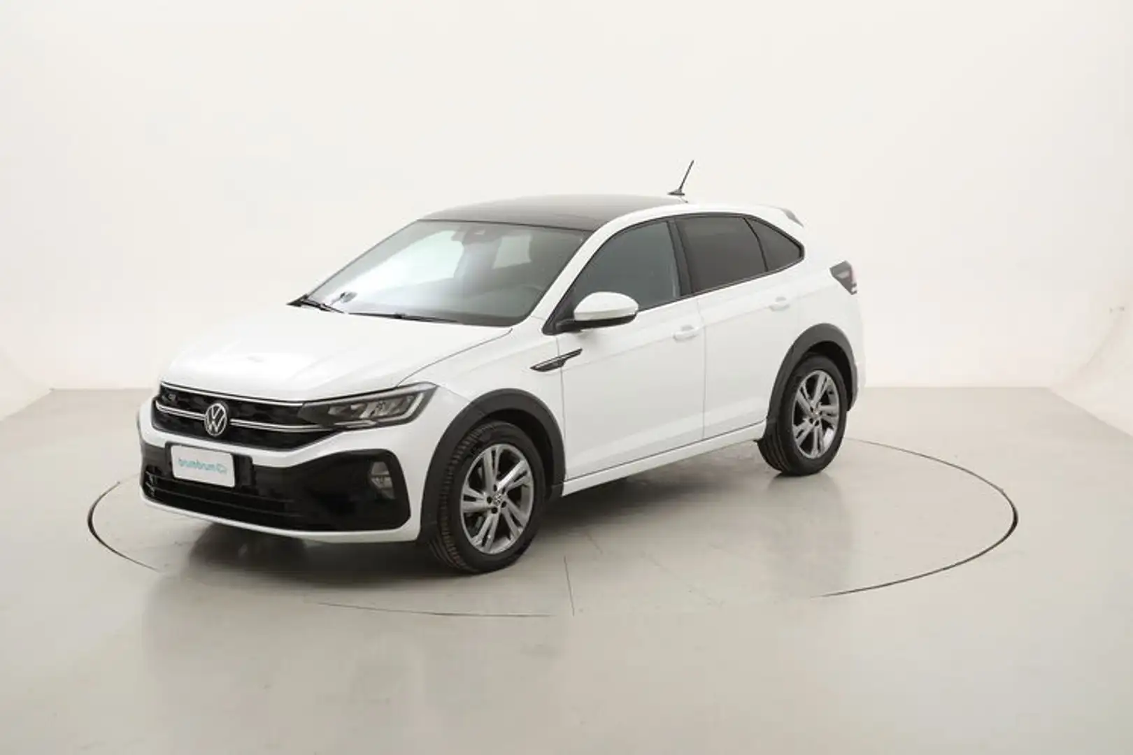 Volkswagen Taigo R-Line DSG 1.0 Benzina 110CV Bianco - 1