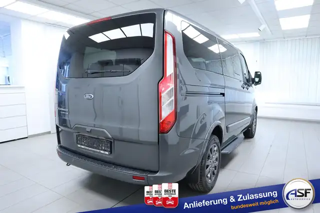 Ford Tourneo Custom view 7