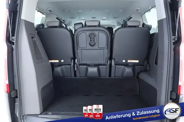 Ford Tourneo Custom view 10