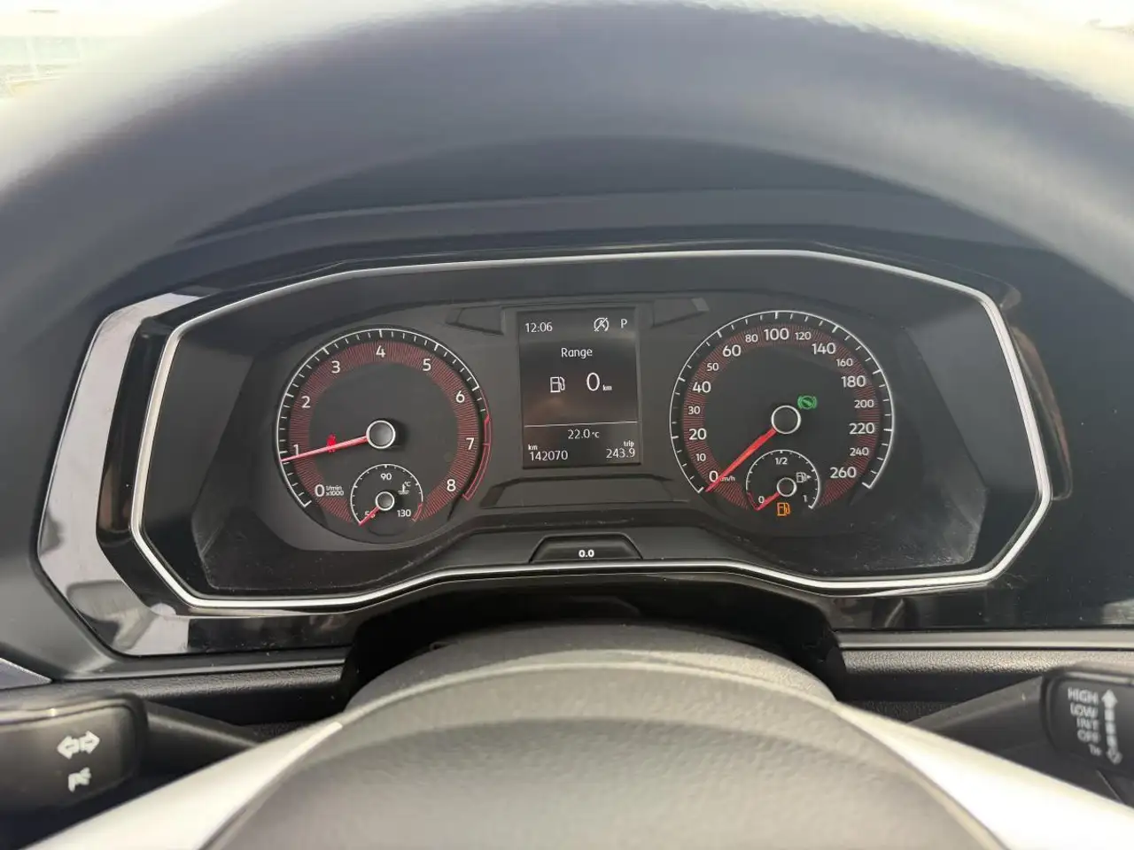 Volkswagen Jetta снимка Volkswagen Jetta