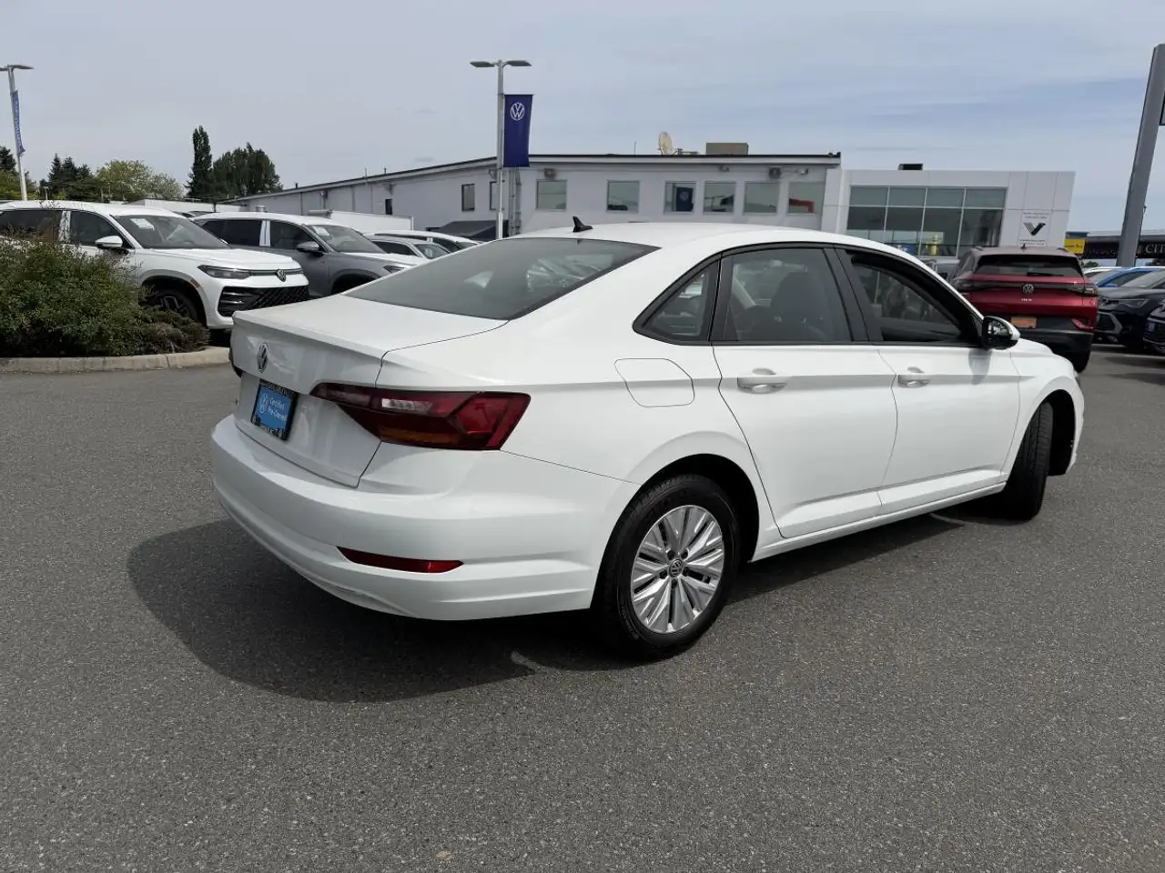 Volkswagen Jetta снимка Volkswagen Jetta