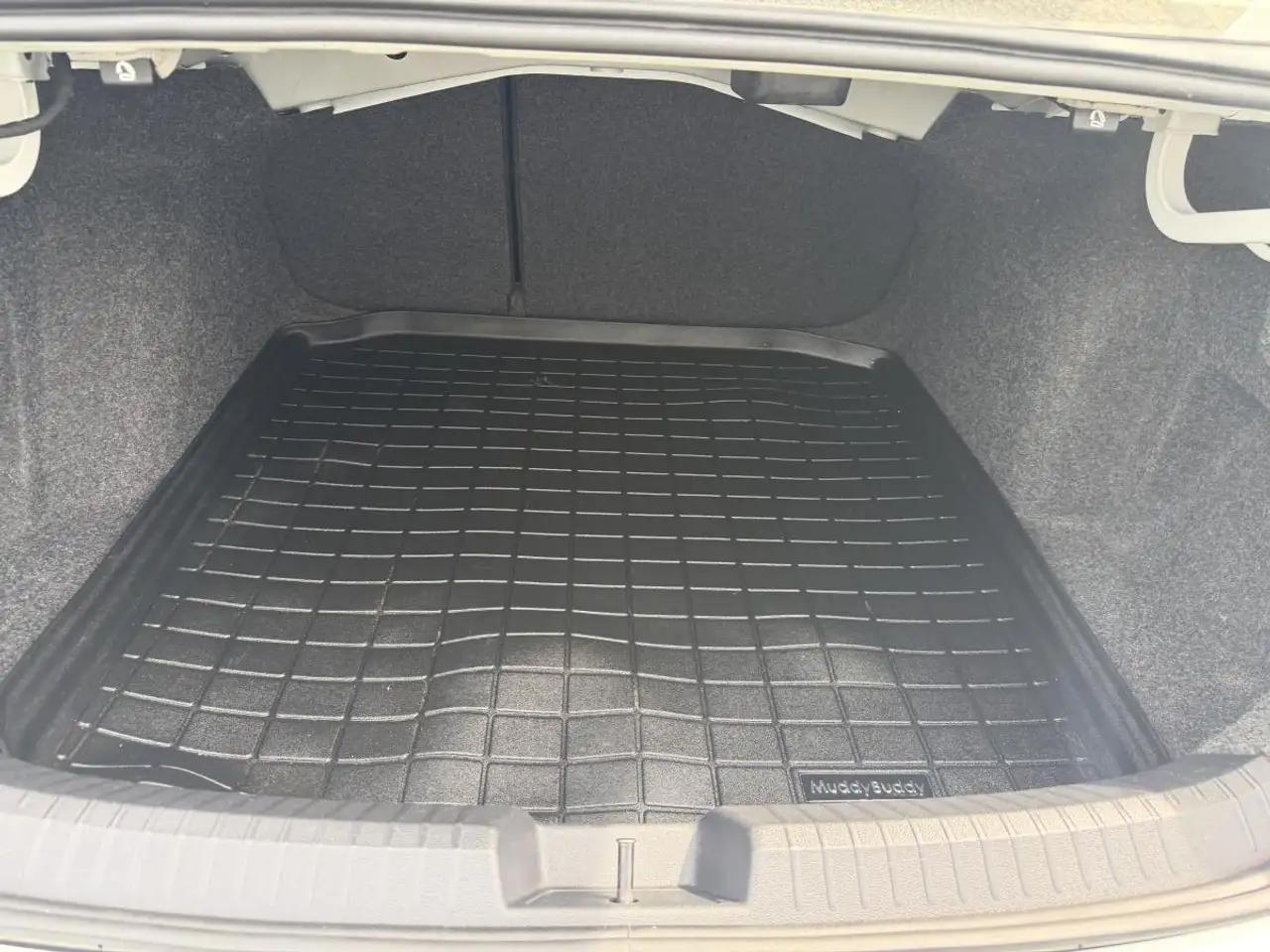 Volkswagen Jetta снимка Volkswagen Jetta