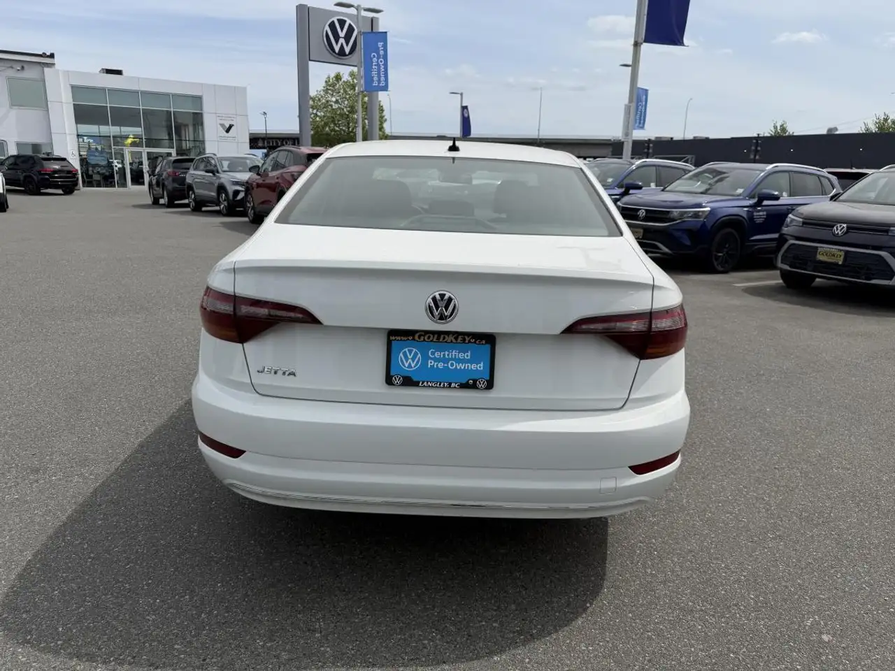 Volkswagen Jetta снимка Volkswagen Jetta