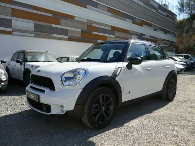 MINI Cooper Countryman R60 2.0 143 Ch ALL 4 COOPER SD BVA TOIT OUVRANT