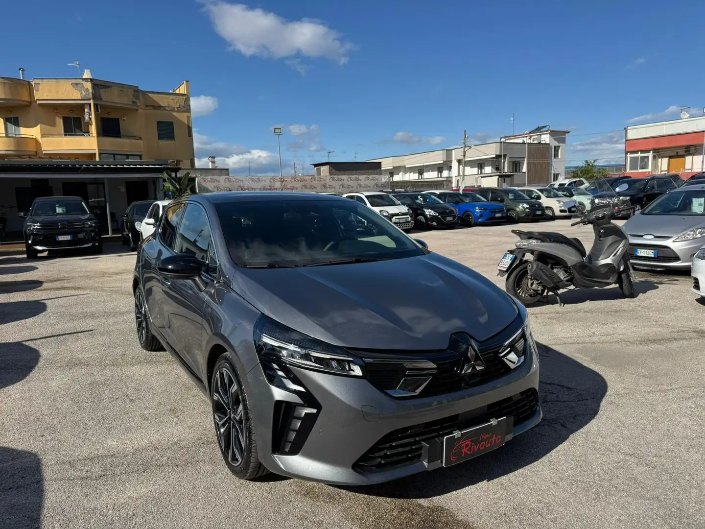 Mitsubishi Colt 1.0 Benzina 91 CV Instyle Grigio - 2