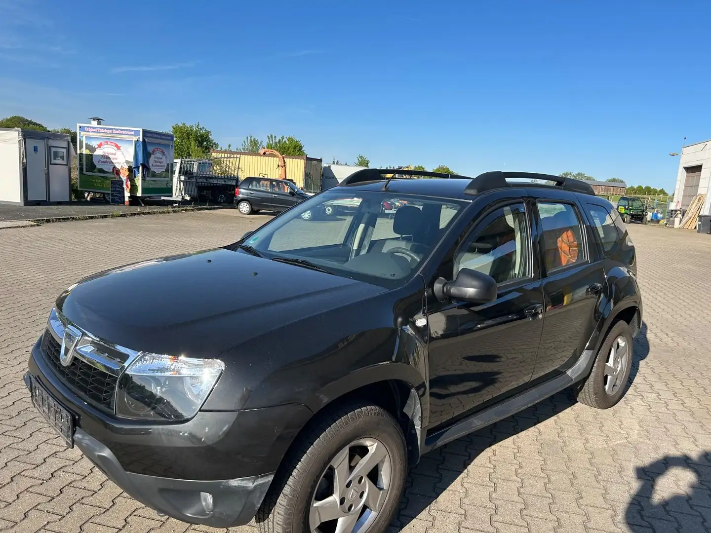 Dacia Duster I Laureate 4x4, Klima,Scheckheft,HU 11/26 Fekete - 2