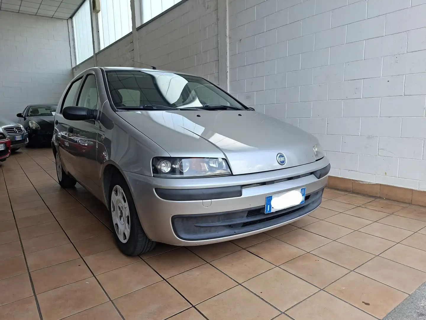 Fiat Punto Punto 5p 1.2 Verve, benzina/metano Srebrny - 2