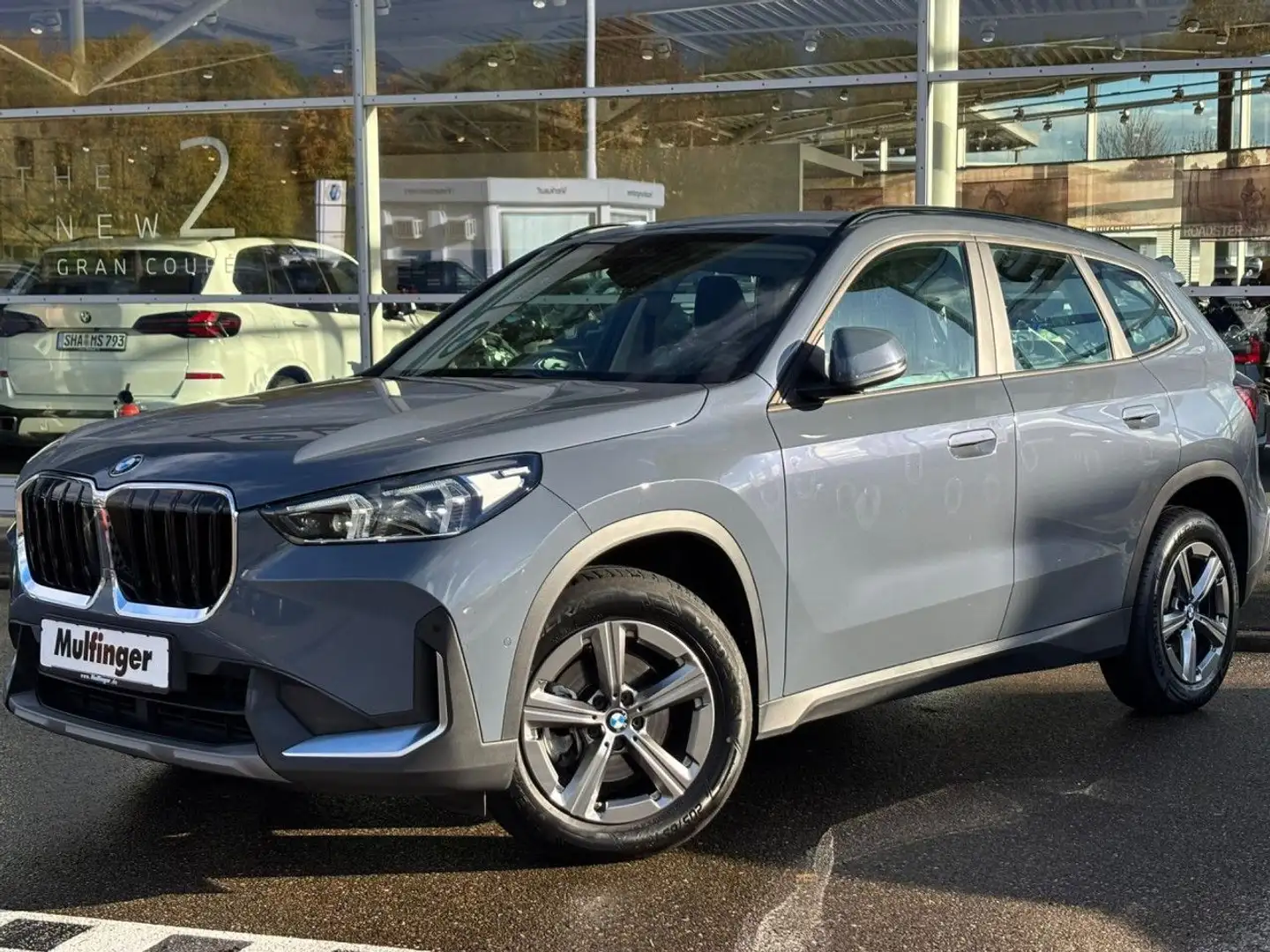 BMW X1 xDrive20d DrivAss+ACC Kamera Navi Sitzh.KomfZ Gris - 2