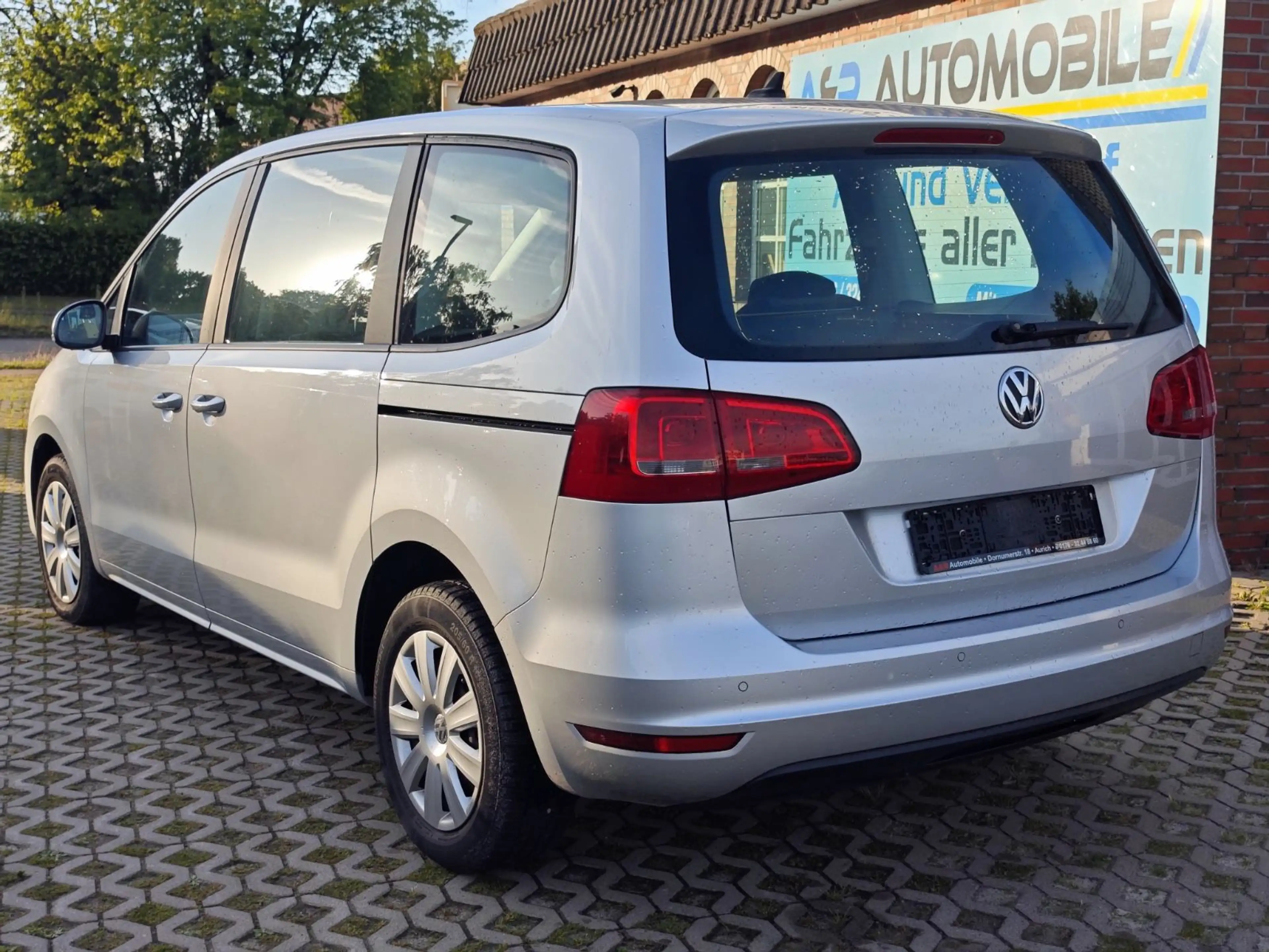Volkswagen Sharan 2.0 TDI BlueMotion Tech Comfortline AUTOM — photo 10