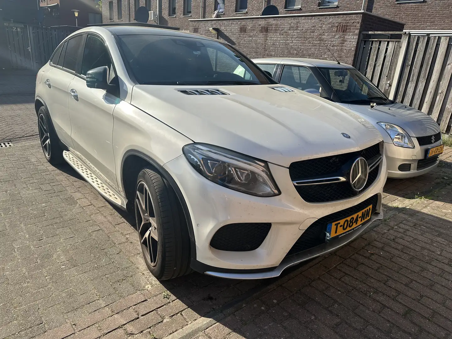 Mercedes-Benz GLE 350 Alb - 2