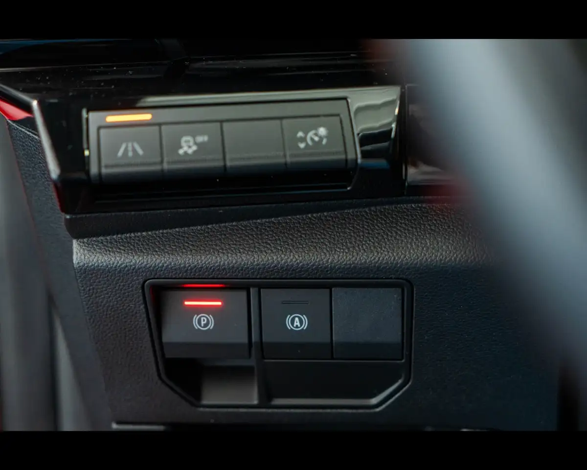 Renault Austral Full Hybrid E-Tech 200 CV Techno 19