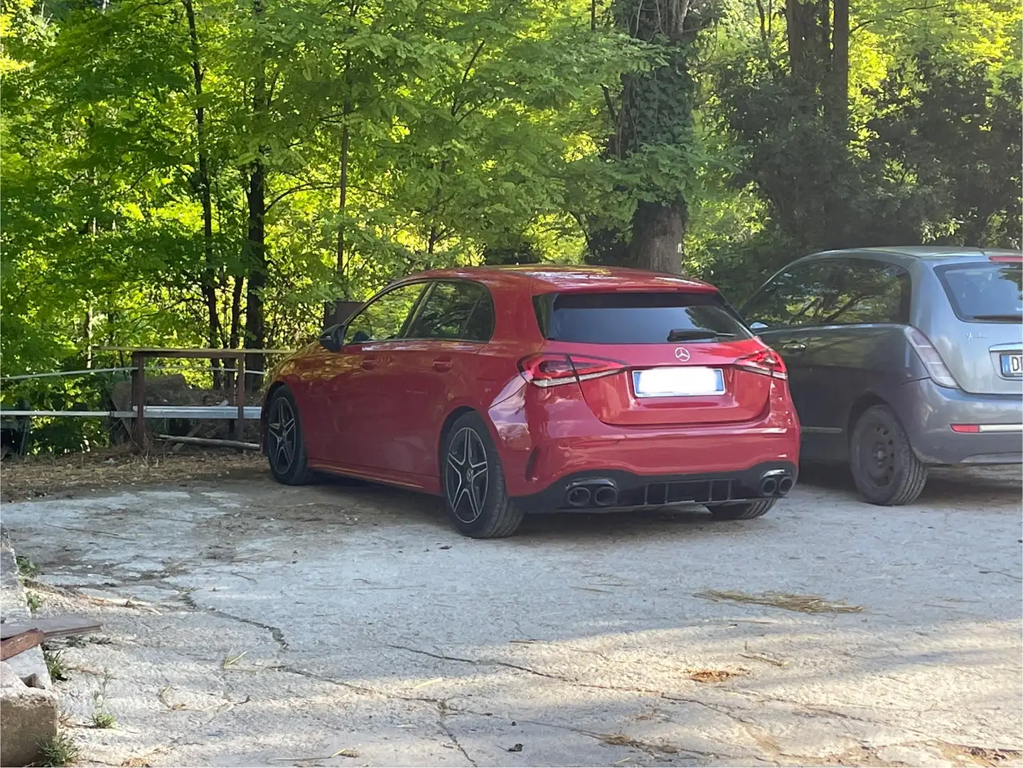 Mercedes-Benz A 220 Premium auto Piros - 2