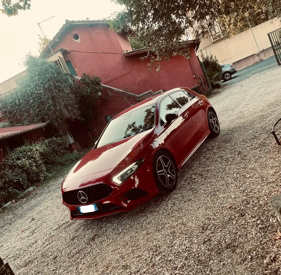 Mercedes-Benz A 220 Premium auto Piros - 1