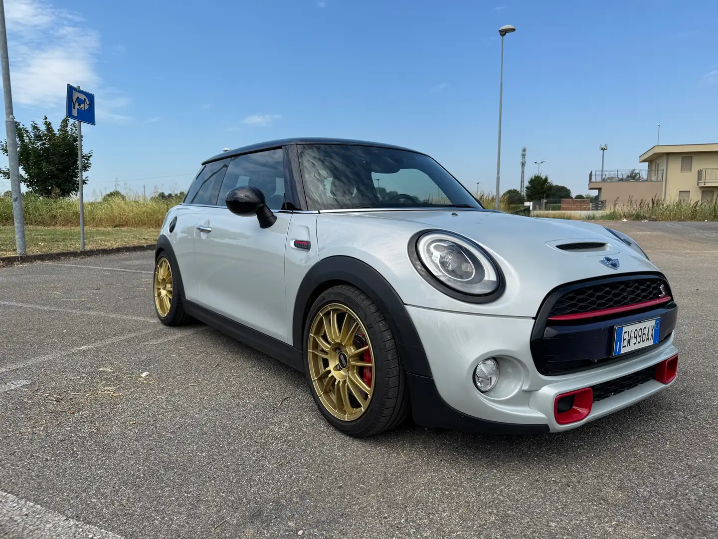 MINI Cooper S Mini IV F55-F56 2014 2.0 3p auto Plateado - 2
