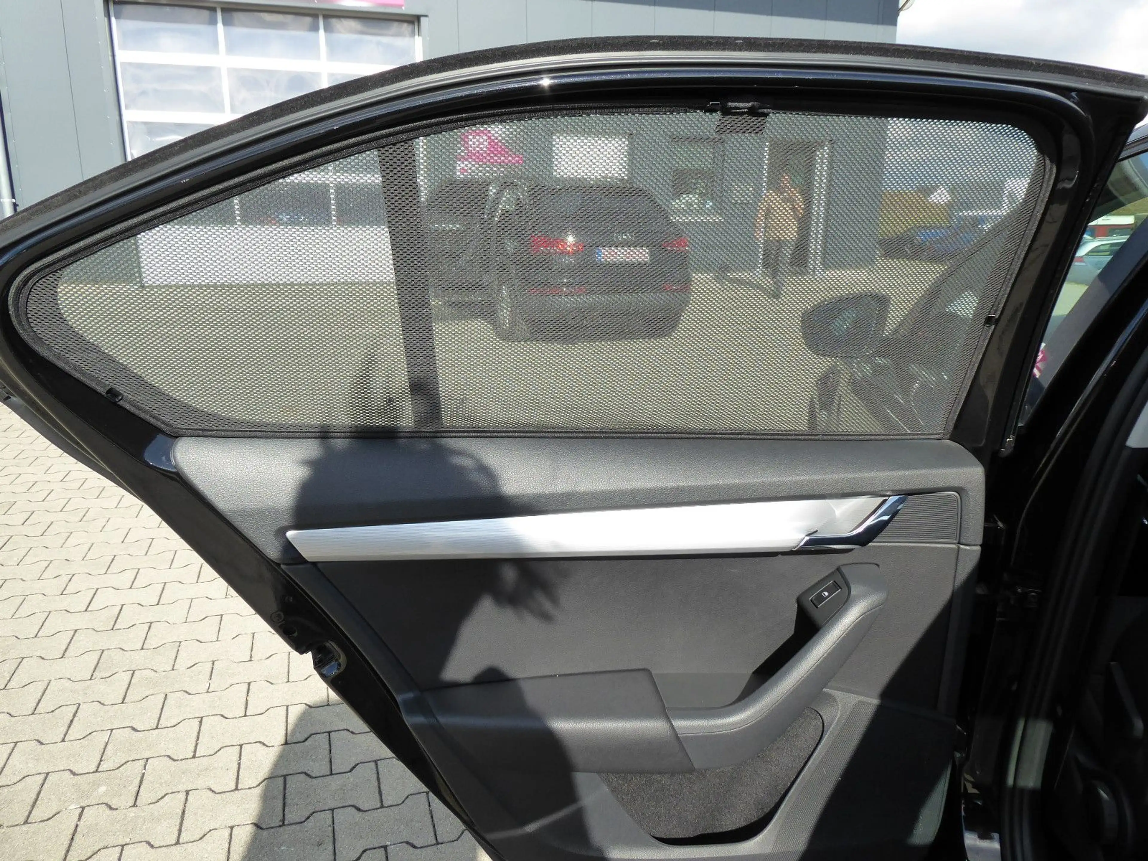 Skoda Octavia Elegance 1,8TSI 1.Hand/Klimaaut./PDC/Sitzh. uvm — photo 13