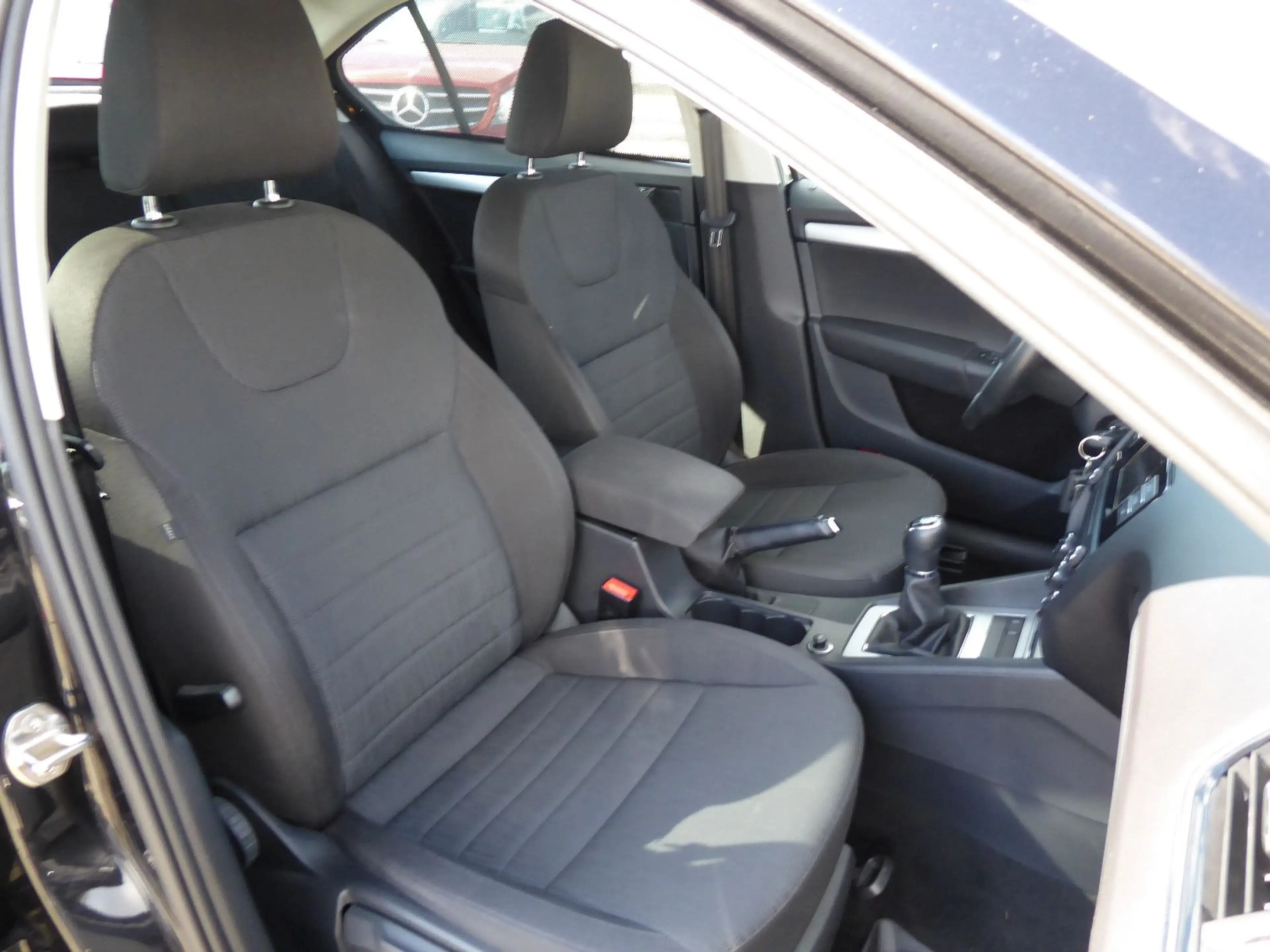 Skoda Octavia Elegance 1,8TSI 1.Hand/Klimaaut./PDC/Sitzh. uvm — photo 12