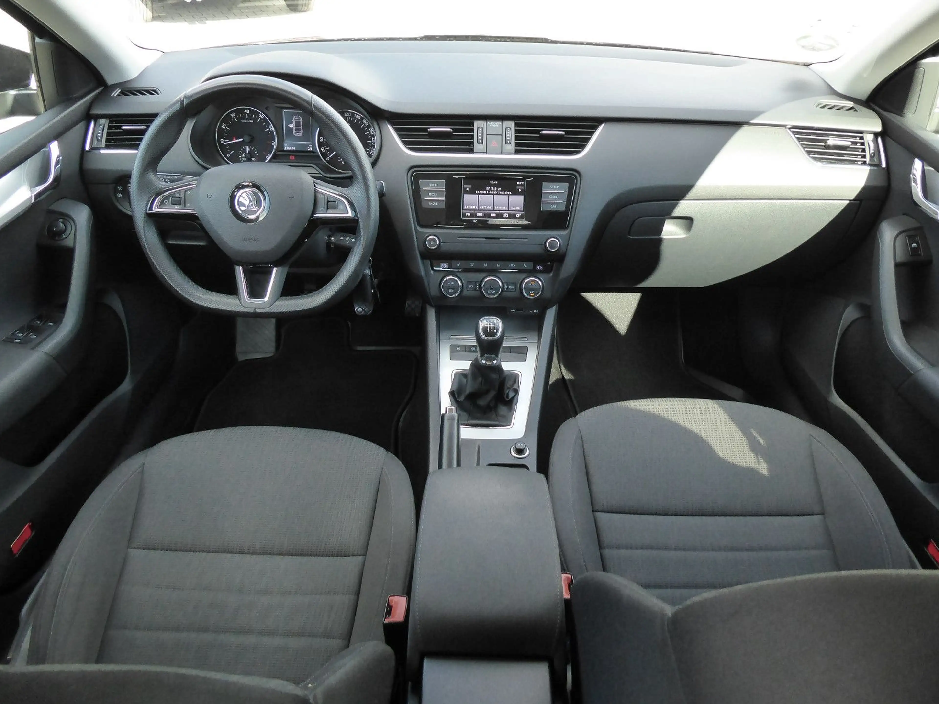 Skoda Octavia Elegance 1,8TSI 1.Hand/Klimaaut./PDC/Sitzh. uvm — photo 15