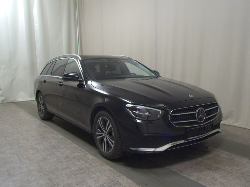 Mercedes-Benz E 220 T d Avantgarde Navi LED Widescreen AHK RFK — photo 3