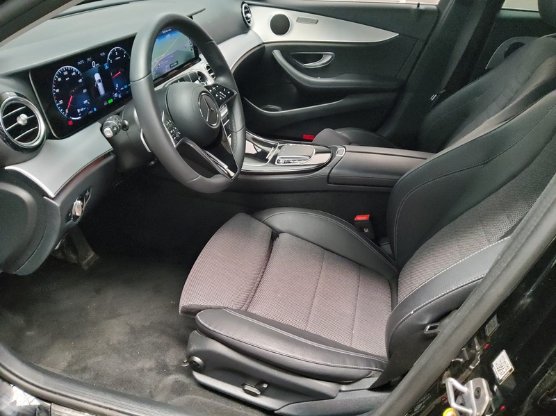 Mercedes-Benz E 220 T d Avantgarde Navi LED Widescreen AHK RFK — photo 9