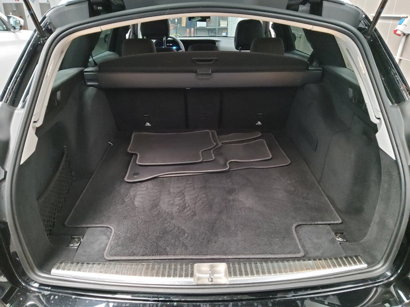 Mercedes-Benz E 220 T d Avantgarde Navi LED Widescreen AHK RFK — photo 12