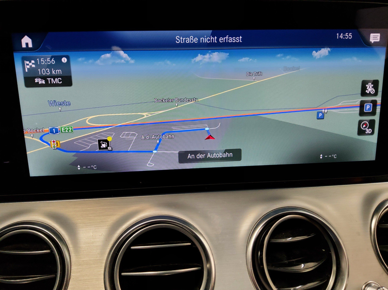 Mercedes-Benz E 220 T d Avantgarde Navi LED Widescreen AHK RFK — photo 7